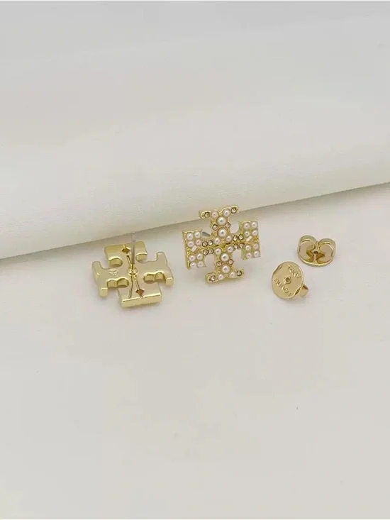 Tory Burch Gold Logo Stud Earrings with Pearls - Picture 3 of 4